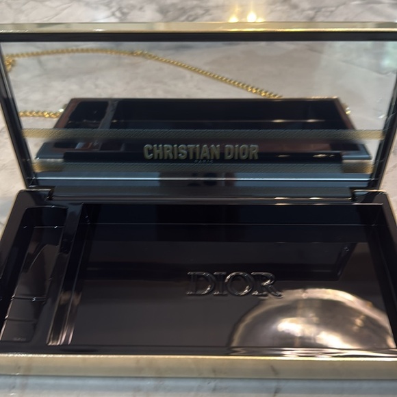Christian Dior Rouge MINAUDIÈRE Clutch w Chain Limited Edition NEW - Picture 6 of 7